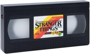 Lampe logo VHS Stranger Things Paladone à éclairage rouge