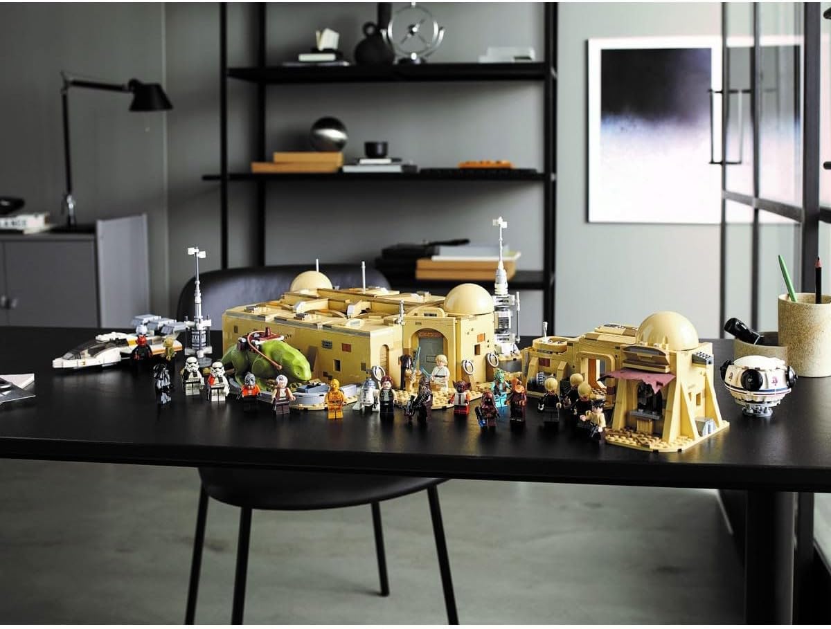 LEGO Star Wars Cantina de Mos Eisley 75290 – Image 7