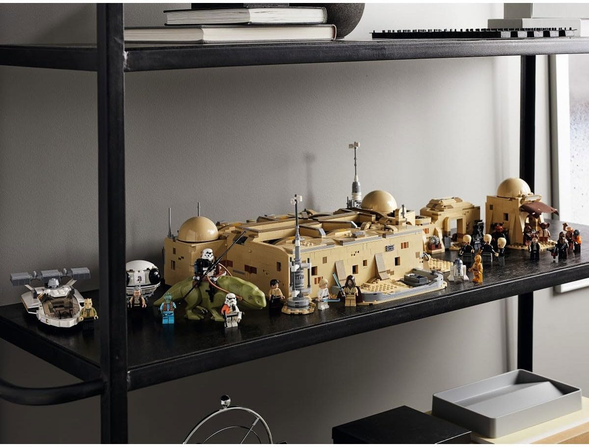 LEGO Star Wars Cantina de Mos Eisley 75290 – Image 8