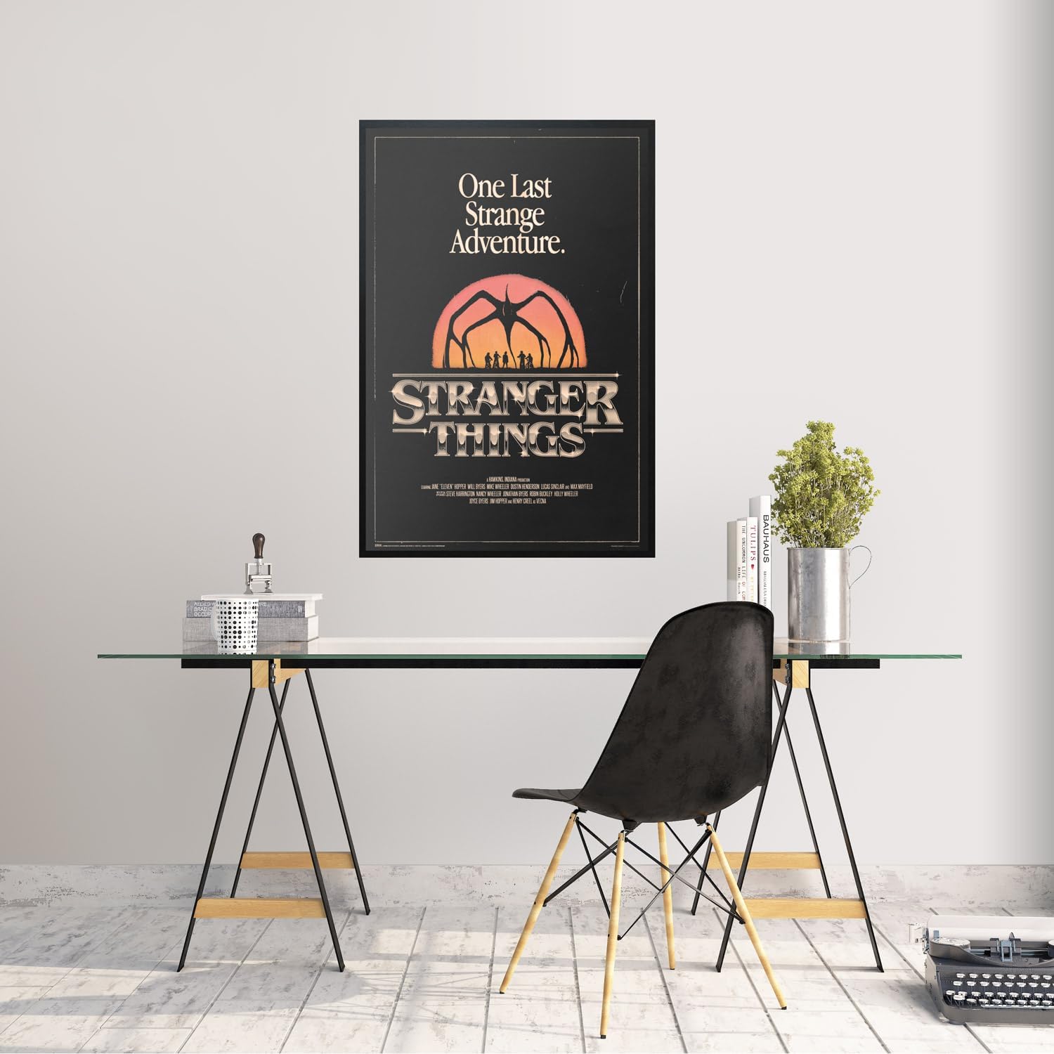 Poster mural Stranger Things saison 5 jaune et noir 91,5 x 61 cm – Image 2