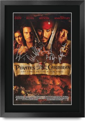 Affiche encadrée Pirates Of The Caribbean - The Curse Of The Black Pearl, photo autographée