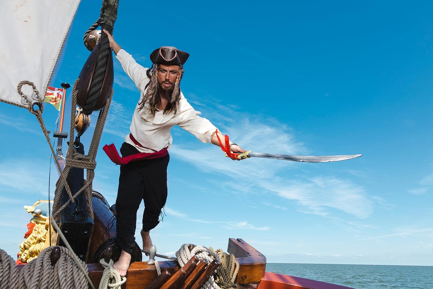 Chapeau pirate marron Capitaine Jack Boland avec tresses – Image 3