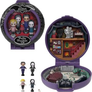 Coffret Polly Pocket La Famille Addams avec 4 personnages et 1 accessoire