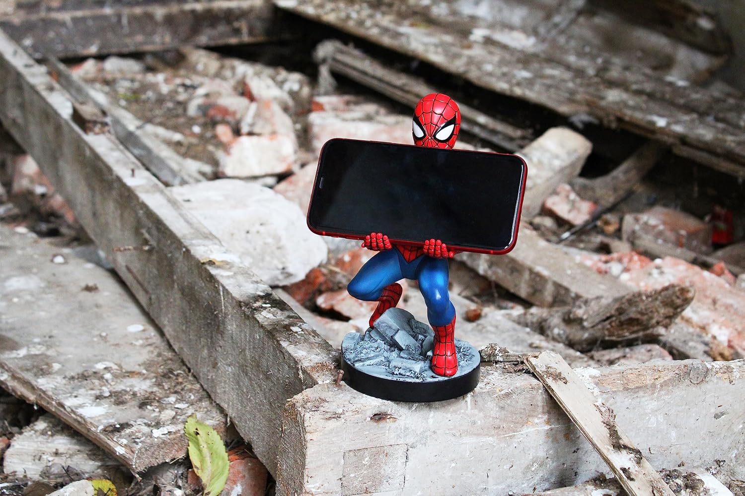 Support Cable Guy Marvel Spider-Man 20 cm pour manette et téléphone – Image 2